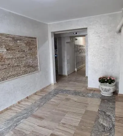 Sea Sound Mamaia Nord *