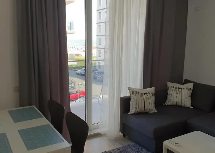 Sea Sound Mamaia Nord Apartman